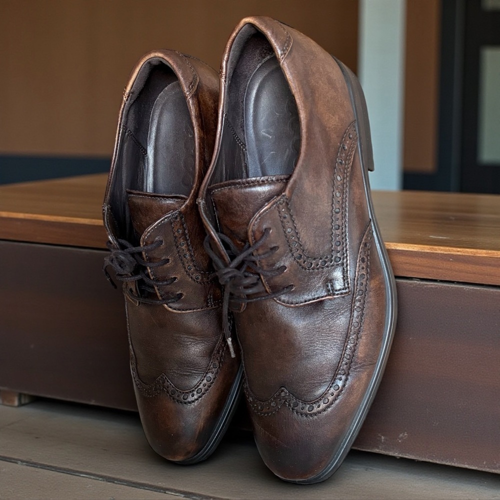 Ecco Men's Melbourne Wing Tip Oxford Shoes Sz 8 Cocoa Brown Office Comfort EUC